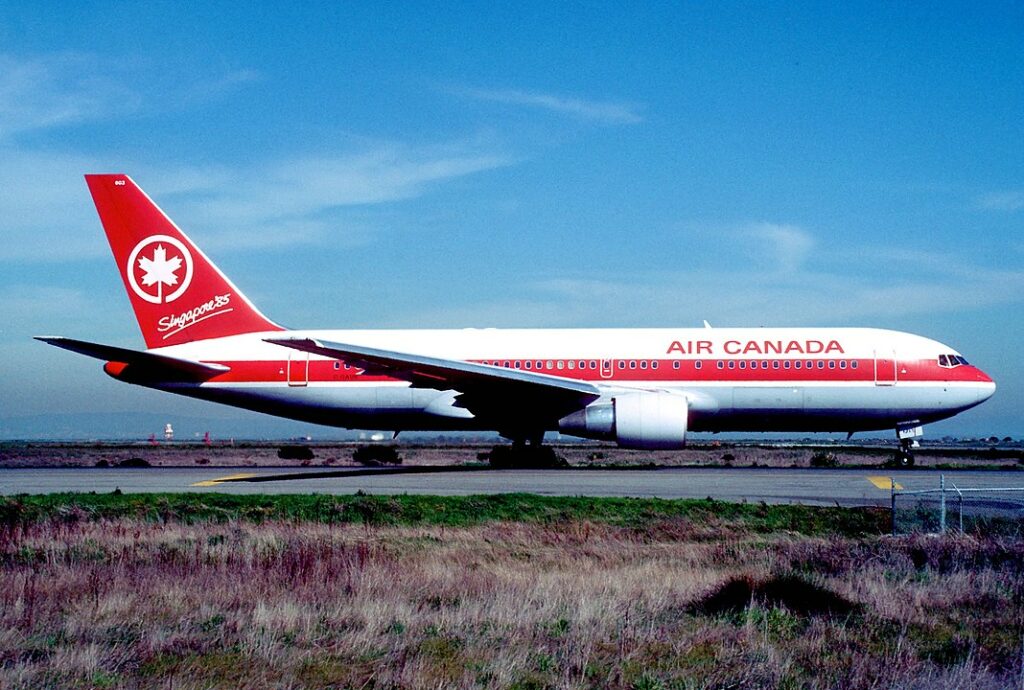 l'avion du vol Air Canada 143 avant son accident